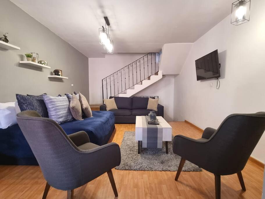 La Casa De Maria, Downtown With Ac & Free Parking Apartment